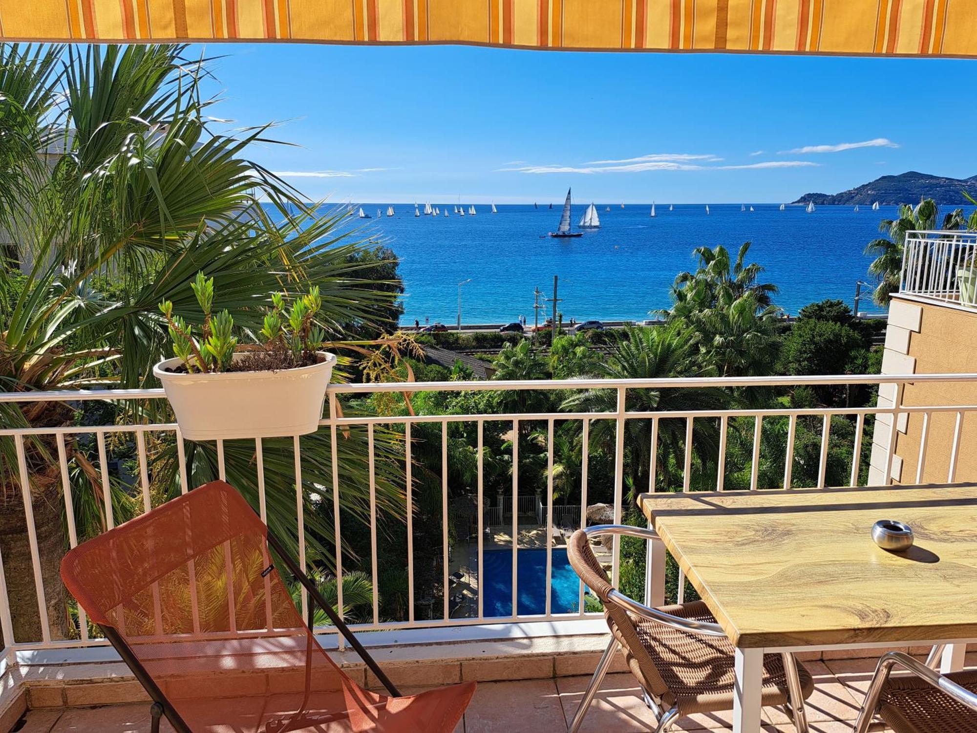 Veles 3* Cannes